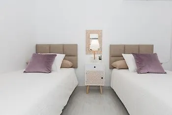 Suncity Plaza Apartments 马拉加
