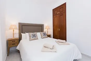 Suncity Plaza Apartments Malaga Spain