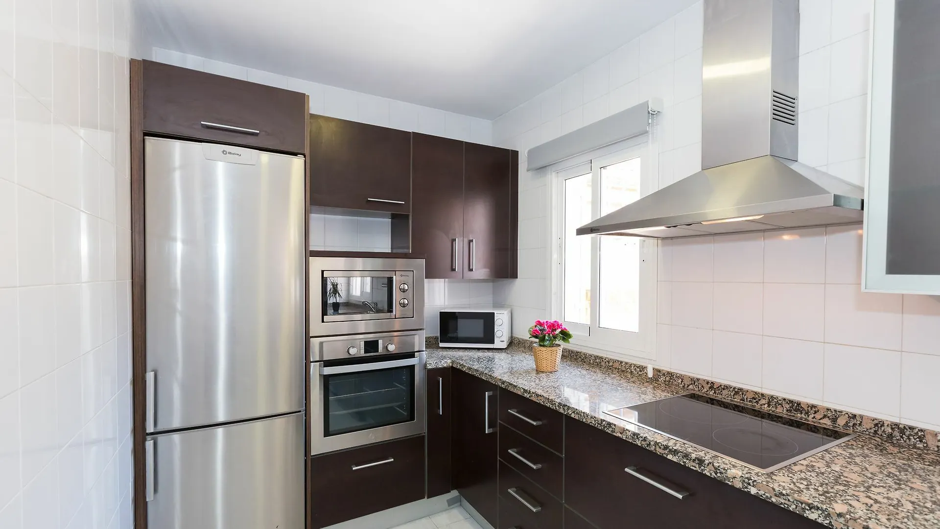 Suncity Plaza Apartments Malaga